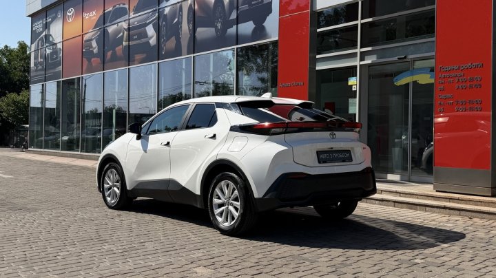Toyota C-HR Live 2023