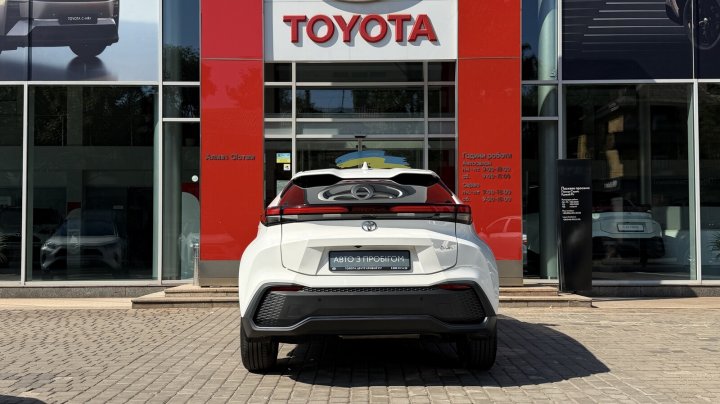 Toyota C-HR Live 2023