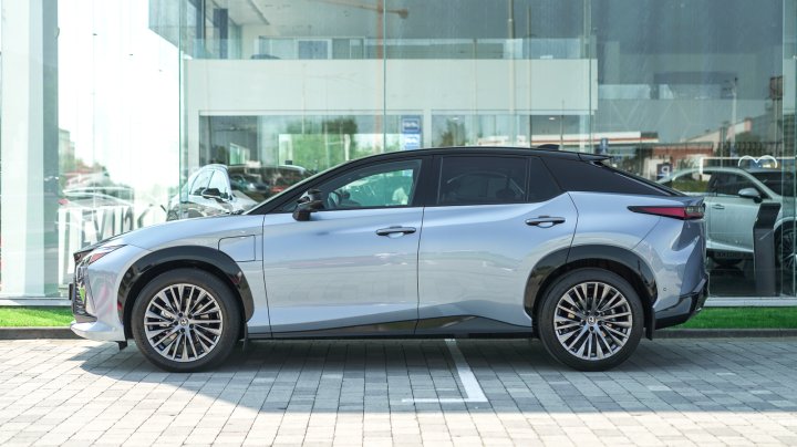 Lexus Rz Luxury 2023
