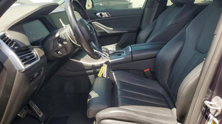 BMW X5 xDrive40i 2021