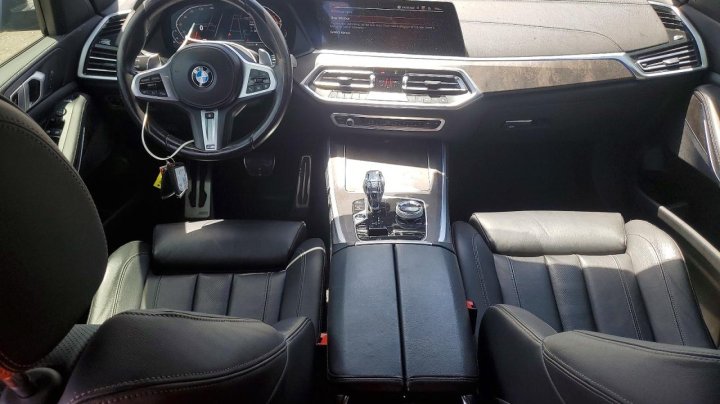 BMW X5 xDrive40i 2021