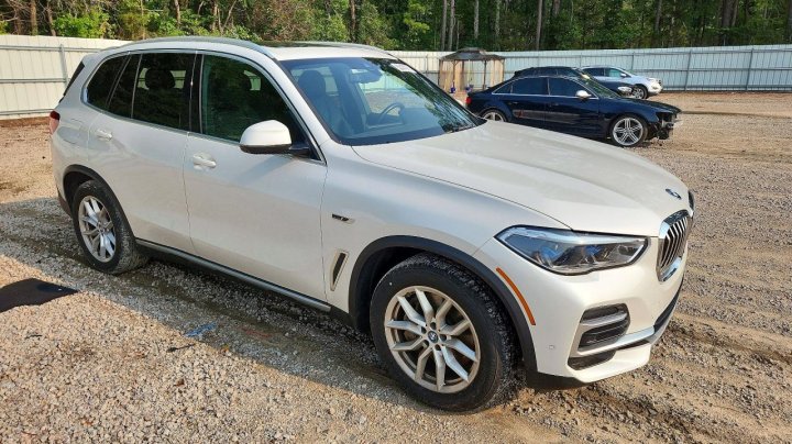 BMW X5 xDrive45e 2023