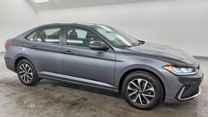Volkswagen JETTA S 2025