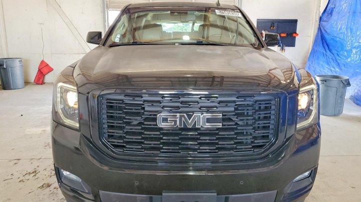 GMC YUKON Slt 2015
