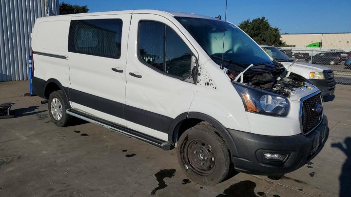Ford TRANSIT T-250 2025