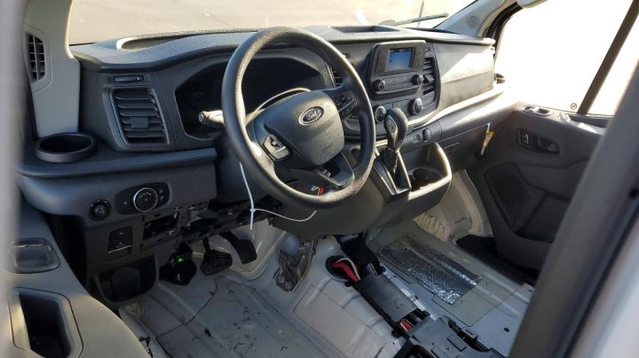 Ford TRANSIT T-250 2025