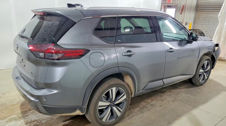 Nissan ROGUE Sl 2026