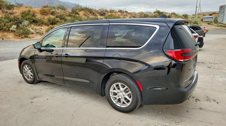 CHRYSLER Pacifica Select 2026