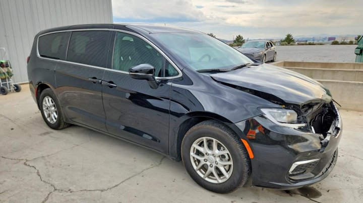 CHRYSLER Pacifica Select 2026