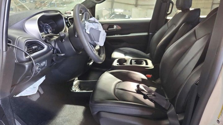 CHRYSLER Pacifica Select 2025