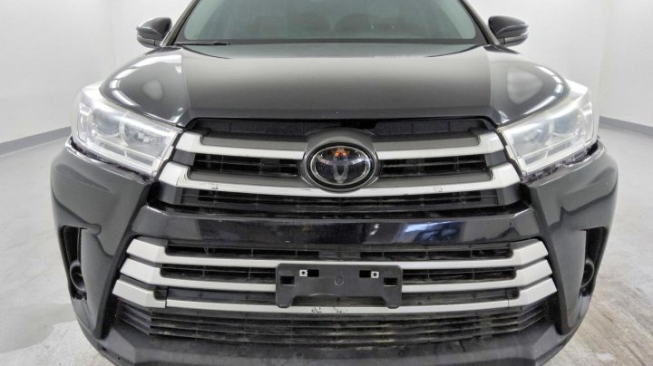 Toyota Highlander Le 2019