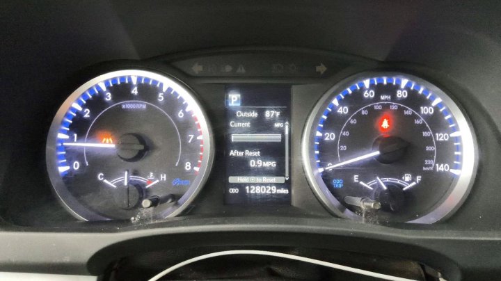 Toyota Highlander Le 2019