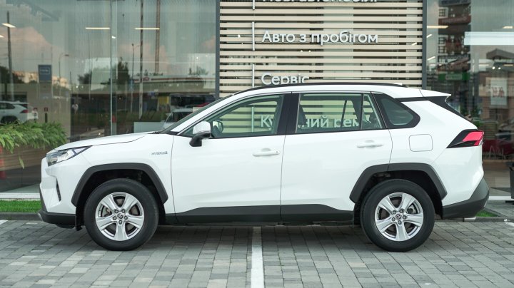 Toyota RAV4 Active 2021