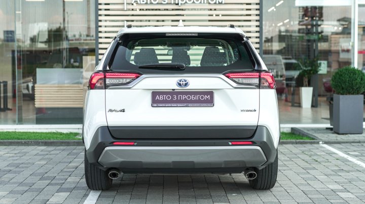 Toyota RAV4 Active 2021