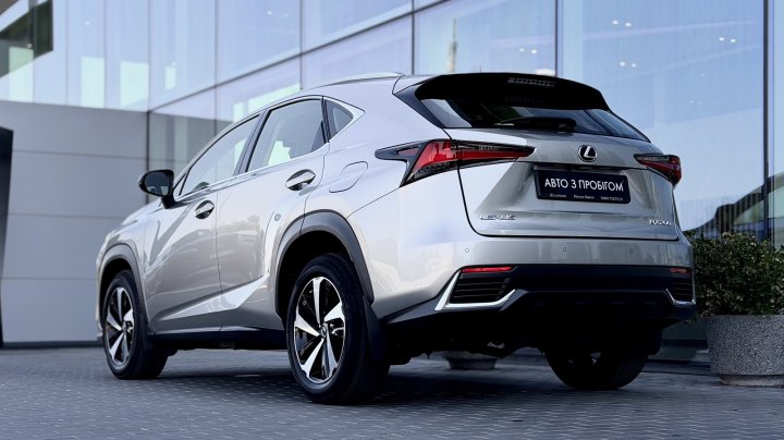 Lexus Nx Sport+ 2020