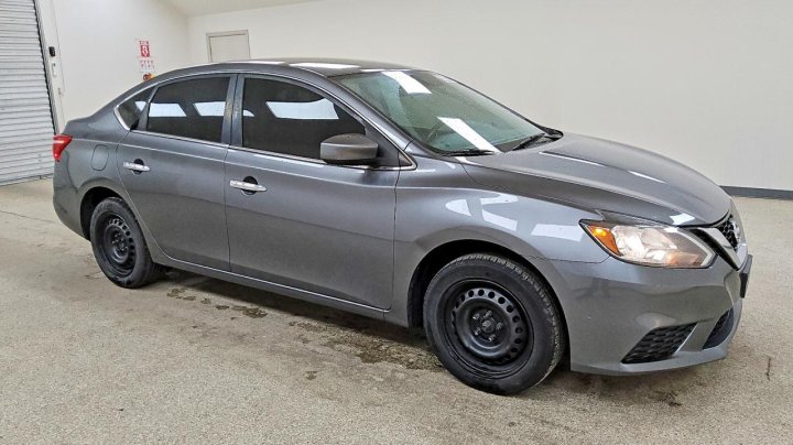 Nissan Sentra S 2019