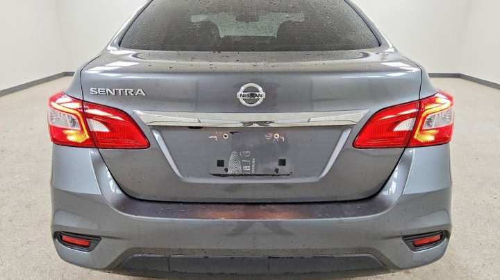 Nissan Sentra S 2019