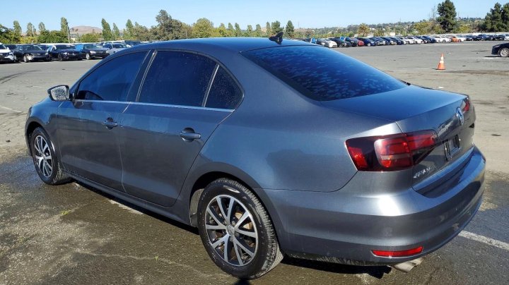 Volkswagen JETTA Se 2017