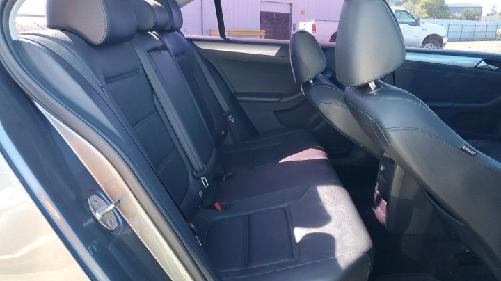 Volkswagen JETTA Se 2017