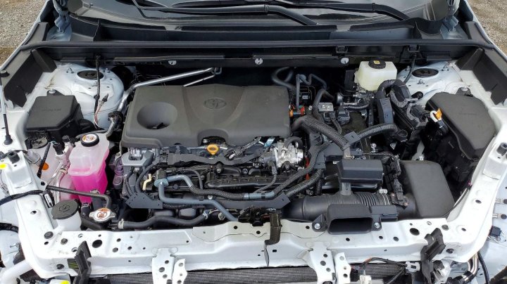 Toyota RAV4 Le 2026