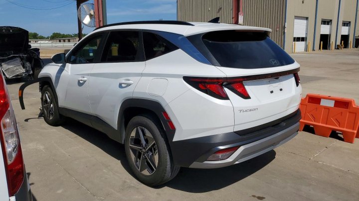 Hyundai Tucson Sel 2026
