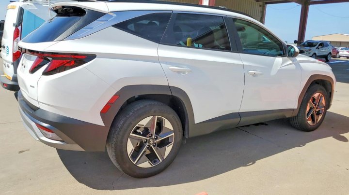 Hyundai Tucson Sel 2026