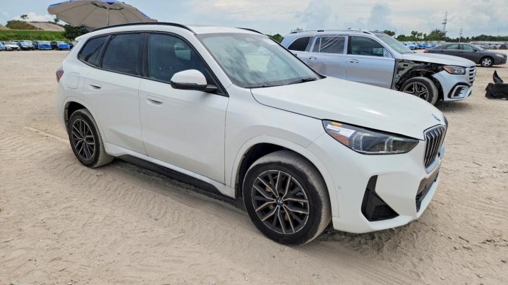 BMW B M W X Series X1 4d Suv 28i xDrive Msport 2026