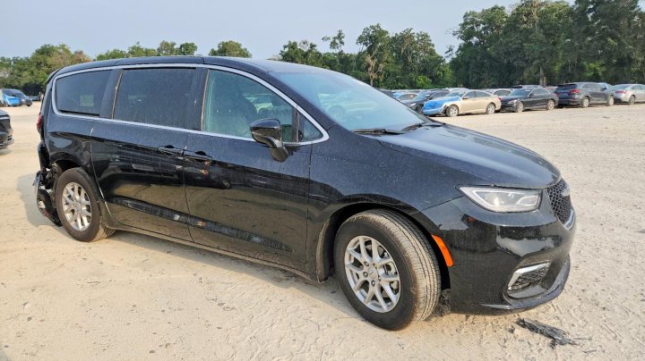 CHRYSLER Pacifica Select 2026