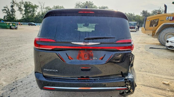 CHRYSLER Pacifica Select 2026