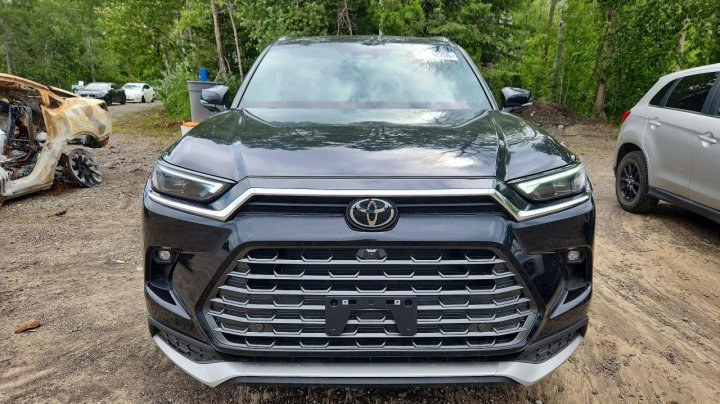 Toyota GRAND Highlander Hybrid Max Limited 2025