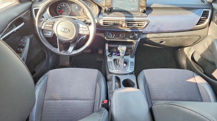 KIA Seltos S 2021