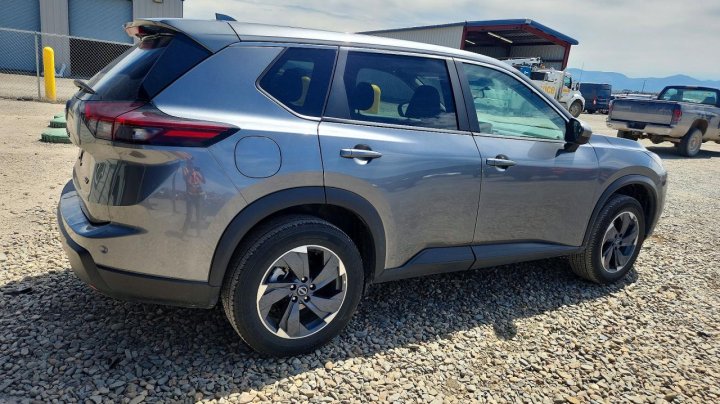 Nissan ROGUE Sv 2024