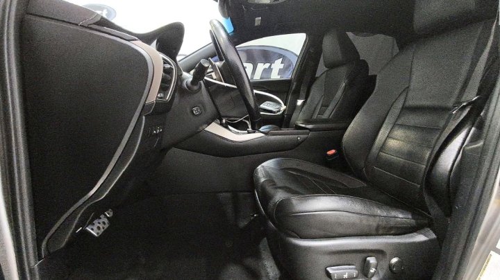 Lexus NX 200t Base/200t F Sport 2017