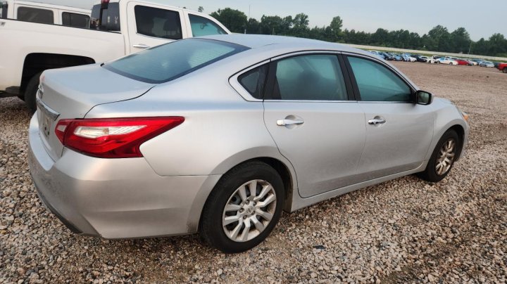 Nissan Altima 2.5 S 2017