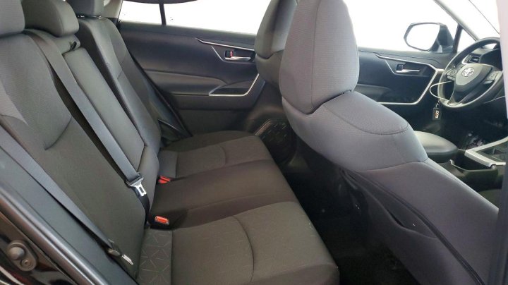 Toyota RAV4 Xle 2025