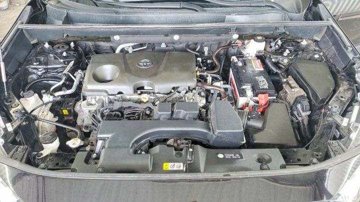 Toyota RAV4 Xle 2025