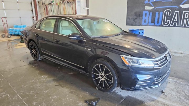 Volkswagen PASSAT R-Line 2017