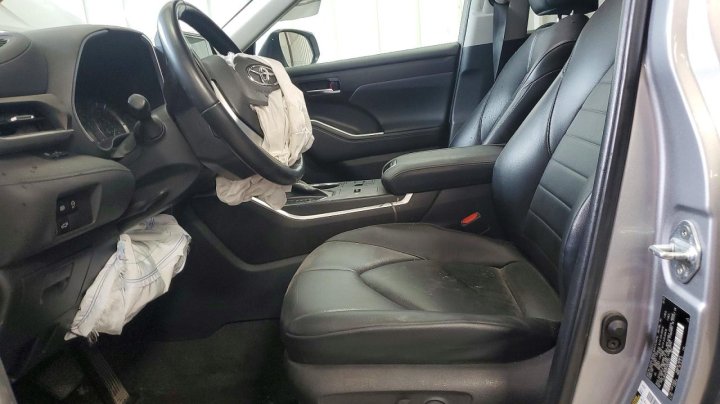 Toyota Highlander Xle 2023