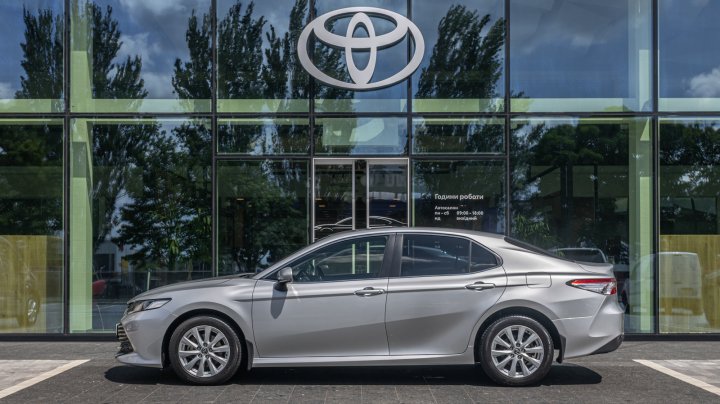 Toyota Camry Comfort 2019