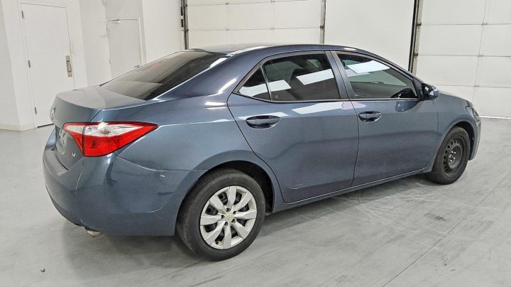 Toyota Corolla Le 2016