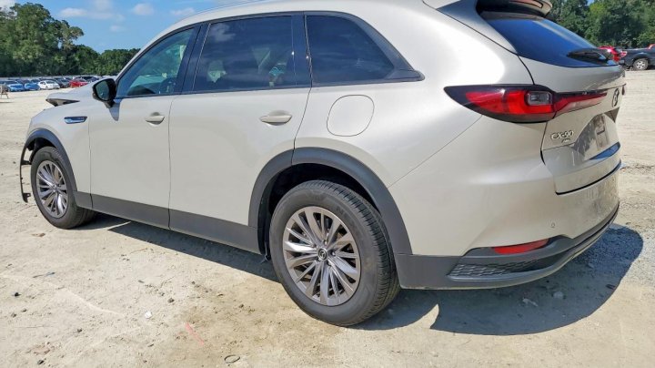 Mazda CX-90 Preferred 2025