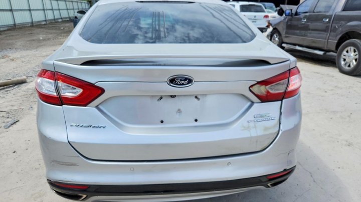 Ford FUSION Titanium 2015