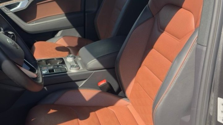 Volkswagen 2020 VW Touareg Ambience 3.0 V6 TFSI 2020
