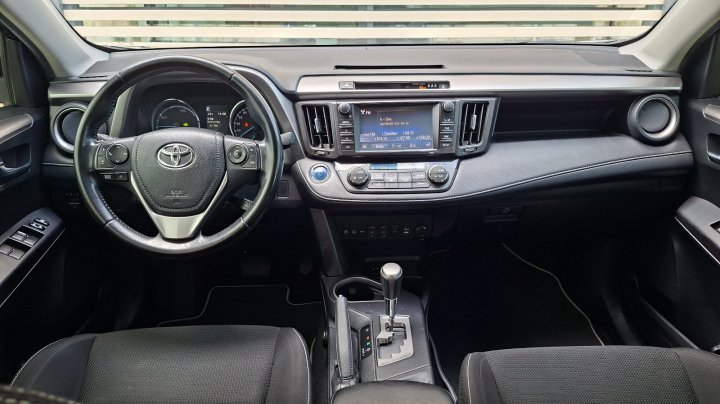 Toyota RAV4 Active 2017