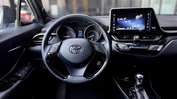 Toyota C-HR Premium 2018