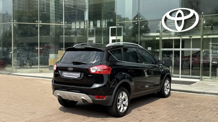 Ford Kuga Sport 2010
