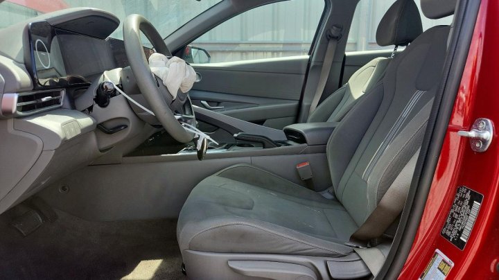 Hyundai Elantra Sel 2024