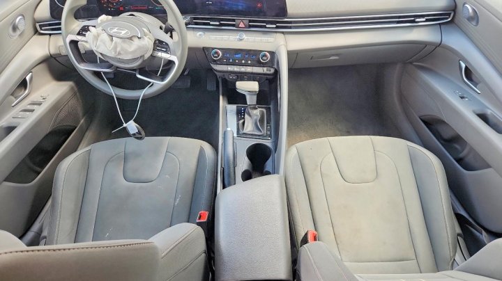 Hyundai Elantra Sel 2024