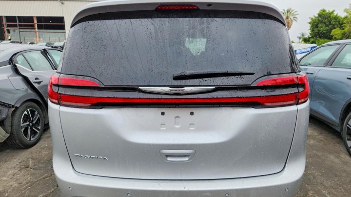 CHRYSLER Pacifica Touring 2024