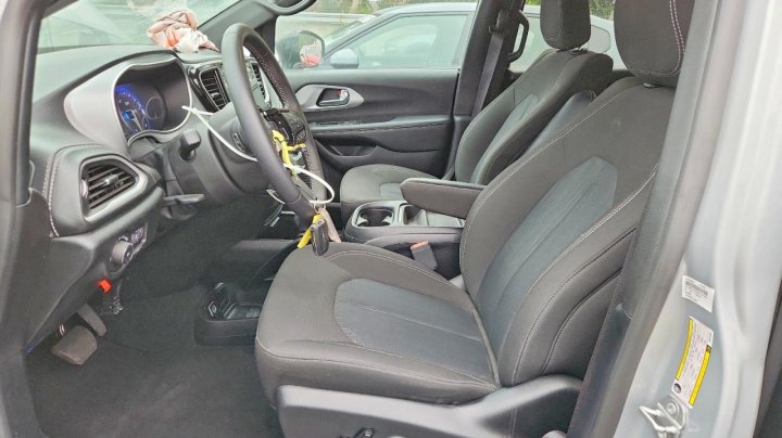 CHRYSLER Pacifica Touring 2024